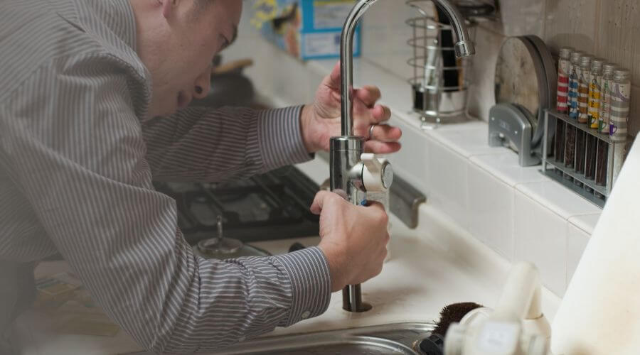 Professional emergency plumbing in Pleasant Valley, IA